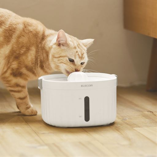 ペット用自動給水器