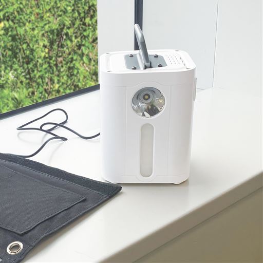 小型ポータブルバッテリー+ソーラーパネルセット