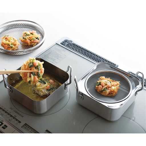 取っ手も場所を取らない揚げ鍋