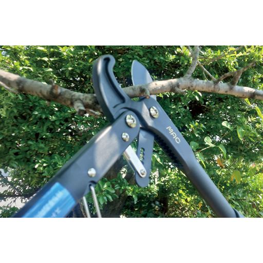 らくらく太枝切り鋏