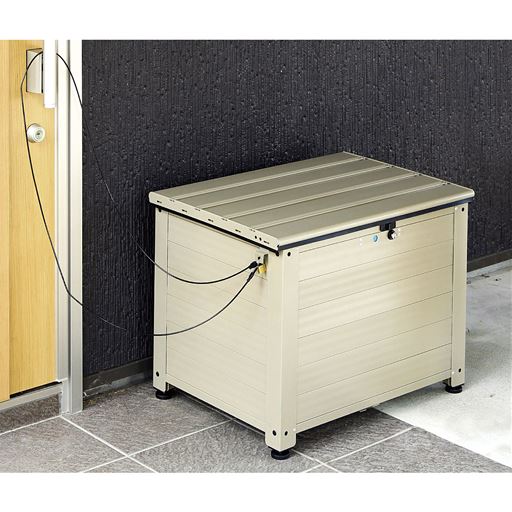 アルミベンチ型宅配ボックス