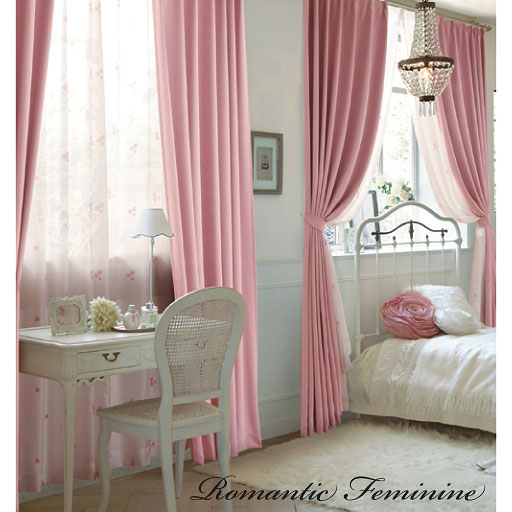 ピンク<br>ロマンティックフェミニン