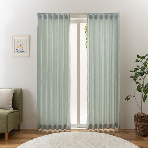 ミスティブルー<br>ナチュラルな明るい光が入る非遮光タイプ。