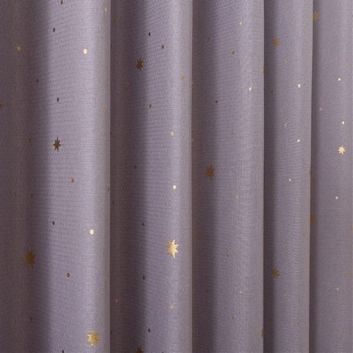 ラベンダー<br>上品なカラーが派手になりすぎず落ち着いた雰囲気を演出。