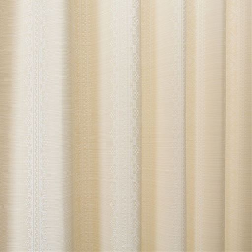 アイボリクリーム<br>落ち着いた淡い色味と風合いのある生地。