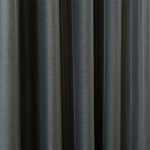 ネイビー<br>やや青みの少ないネイビーカラーです。