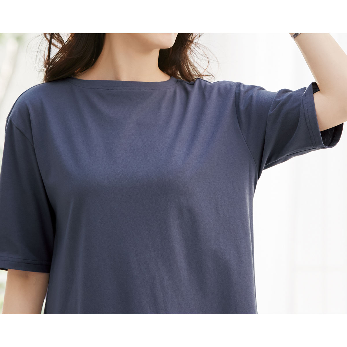 日曜日まで価格！【23区Lサイズ】今季物！汗染み防止！スムースTシャツ　半袖 汗染みが目立ちにくいチュニックTシャツ(綿混・汗染み防止