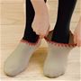 ヒヤッとしたら、さっと重ね履き。 グレーモク着用例
