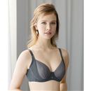 スレンダーフィット（Ｒ）ブラ