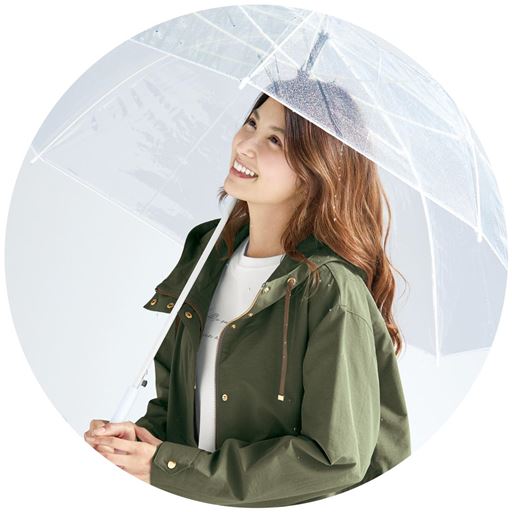 カーキ 口コミ:雨の日でも一枚あると便利です(40代)