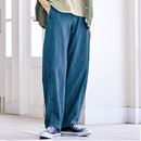 甘撚り素材でやわらかな着心地カーブデニムパンツ