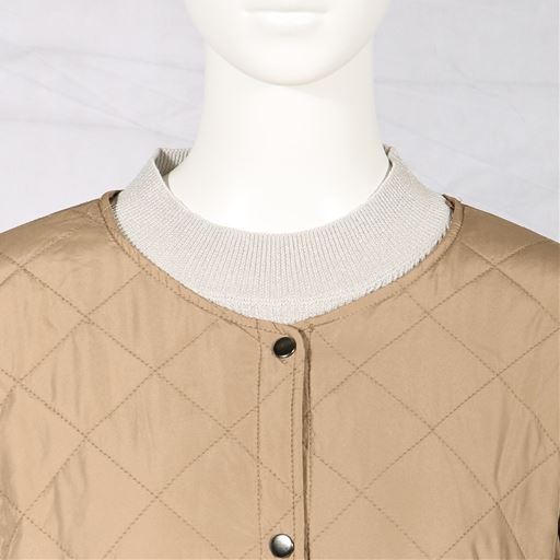 ベージュ ライナー 衿元<br>※こちらのカラーの販売はございません。