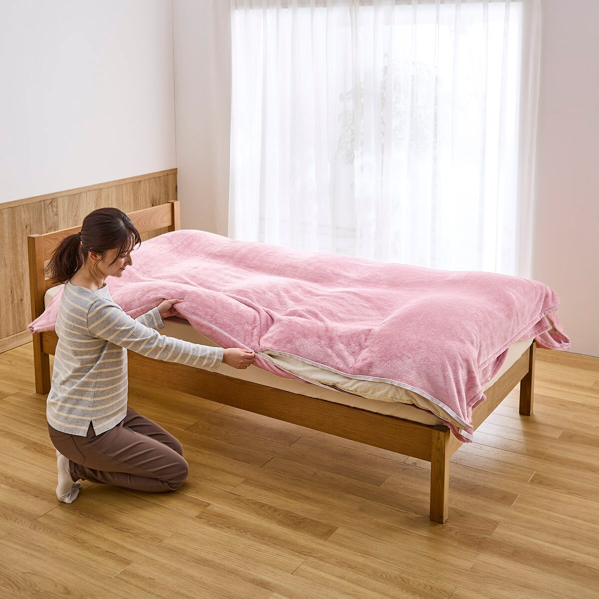 m*a様 シャルレ　RA253　あったか掛布団カバーセミダブル　ペールピンク　未 掛け布団カバー セミダブル FROM 日本製 綿100％ 天然シルク成分