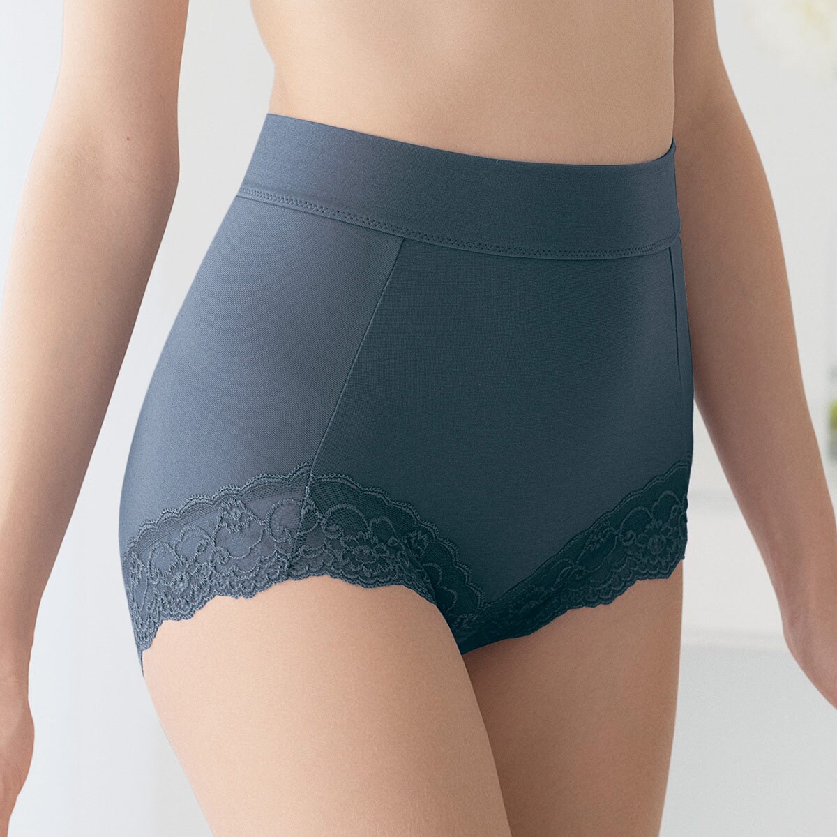 イタリア代表選手用ショーツ　サイズXL新品未使用タグ付 イタリア代表選手用ショーツ 新品未使用未使用タグ付サイズXL