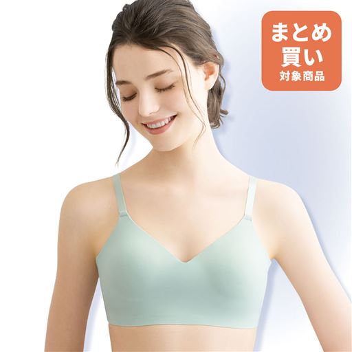 するっと着られるワンマイルOKなハーフトップブラ<br>クールブルー 着用例
