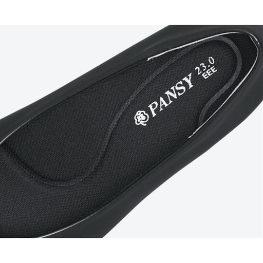 U字型アーチクッションが、かかとを包み込むようにフィットして足裏への衝撃を緩和