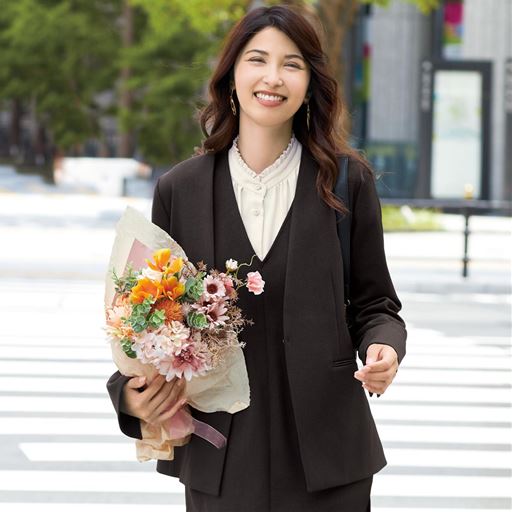 オフベージュコーディネート例