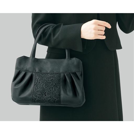 ちょっと大きめフォーマルバッグ