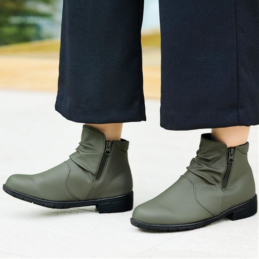 パンジー がばっと開くショートブーツ(4634)