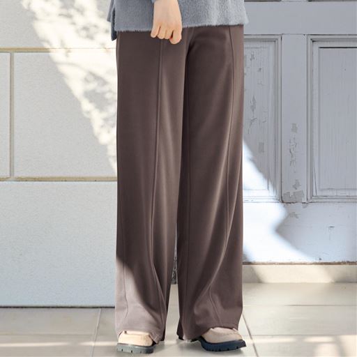 マシュマロタッチのふんわりリラックスパンツ