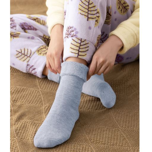 グレイッシュパープル着用例