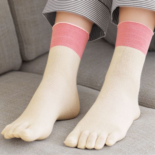 リラックスタイムにも。ピンク系着用例