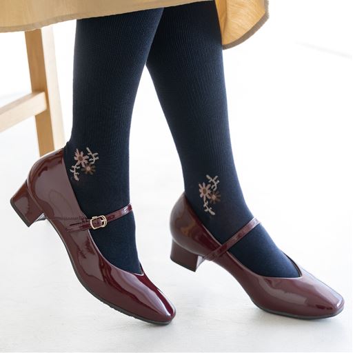 さりげないワンポイント柄 D(ブラックネイビー)コーディネート例