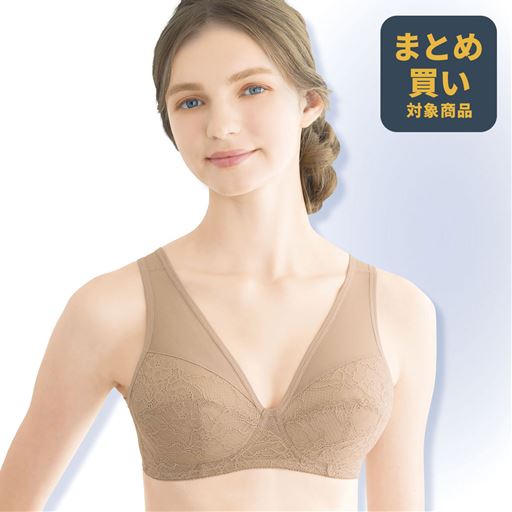 軽やかなノンワイヤーでらくちんフルカップブラ <br>ローズベージュ着用例