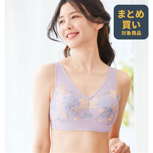 術後のバストをいたわるブレストケアブラ<br>ペールライラック着用例