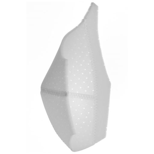 カップは穴あきのウレタン素材で通気性も◎