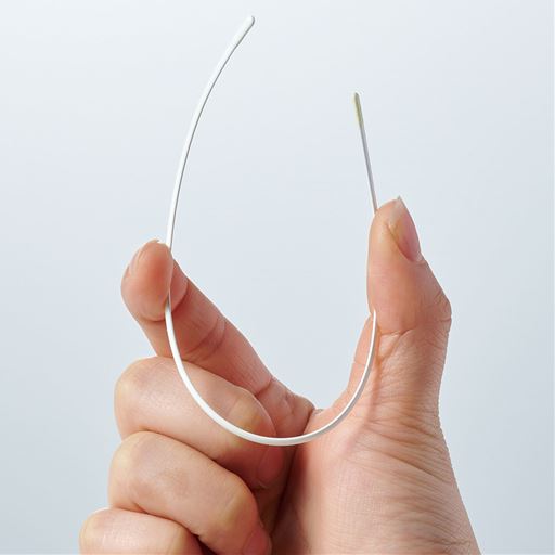 カップはソフトワイヤーで圧迫感なく、つけ心地ラクチン。