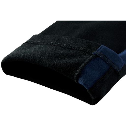 毛玉になりにくい表地 裏側はほんのり温かく肌あたりのよい微起毛