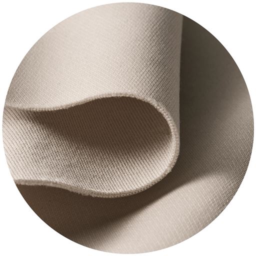 ほんのり艶やかで暖かく、もっちりした風合い<br>※こちらのカラーの販売はございません