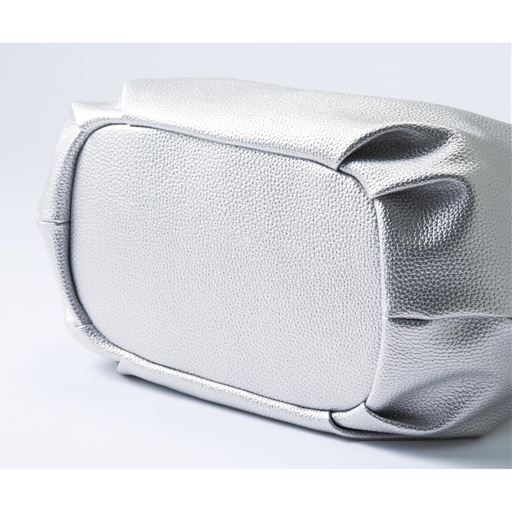 安定感のあるマチ底 しっかり自立して便利