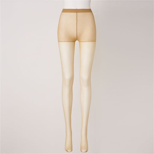 バフベージュ 同色3足組※白色のトルソーで撮影しているため、肌の色によって色の出方は異なります。