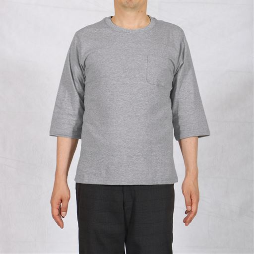 フロント<br>ミディアムグレー着用