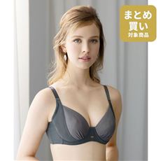 内向きバストのスレンダーフィット®ブラ(ワイヤー入り・3/4カップ)