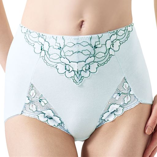 背中スッキリブラとペアで!おなかもおしりもすっぽりカバーするショーツ ミスティブルー着用例