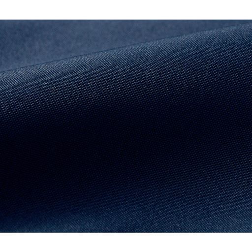 ペットの毛などが付きにくい表地。