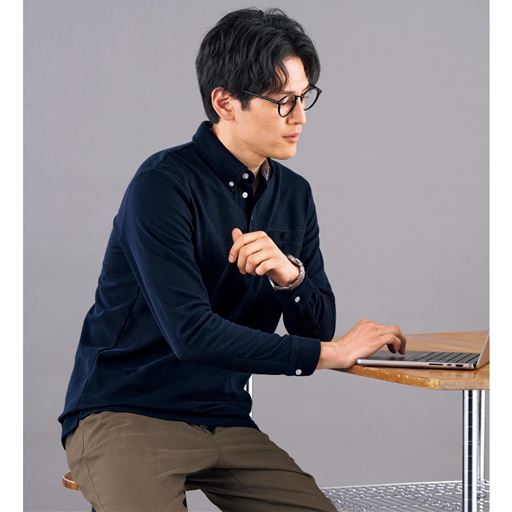 ネイビー  コーディネート例