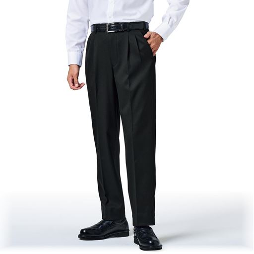 ブラック コーディネート例