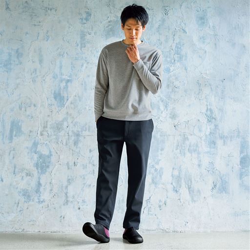 ダークグレー コーディネート例