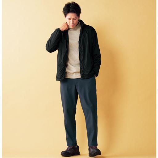 ダークグレー コーディネート例