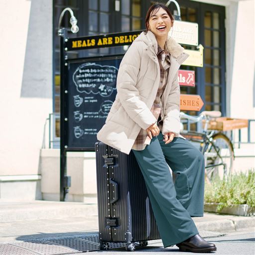 アッシュブルー コーディネート例