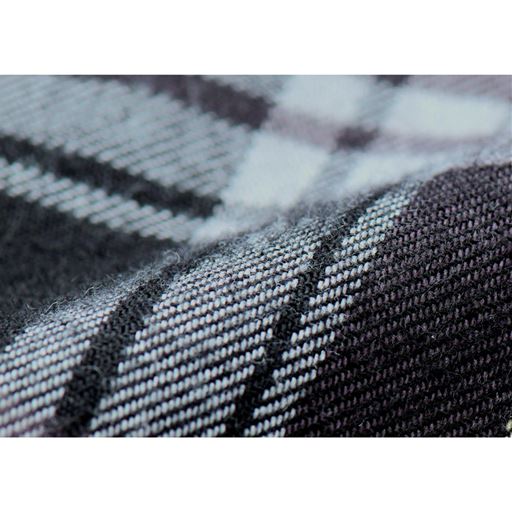 ふんわり起毛感のあるあたたかな肌ざわり。