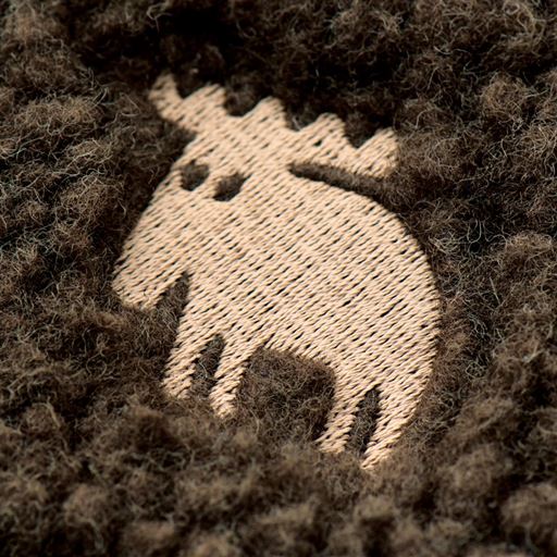 可愛いエルクの刺しゅう入り。