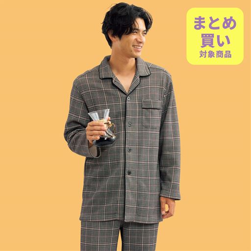 チャコールグレー コーディネート例