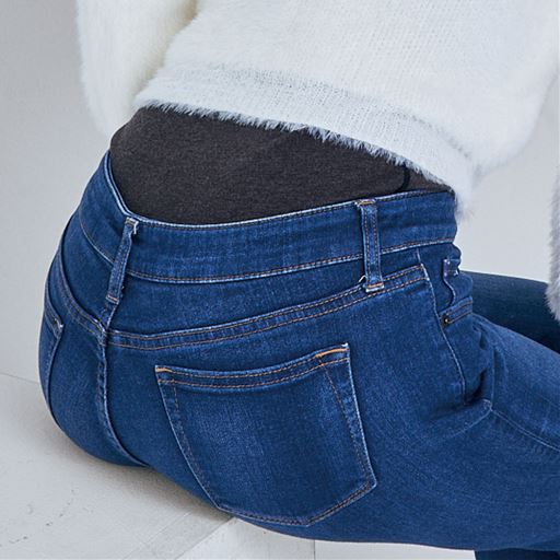 チラ見えしてもOK!!裾の縫製も、アウター見えするようにこだわりました。