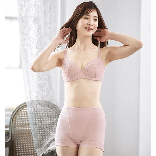 シェードピンク コーディネート例(※ショーツは、EP-251になります)