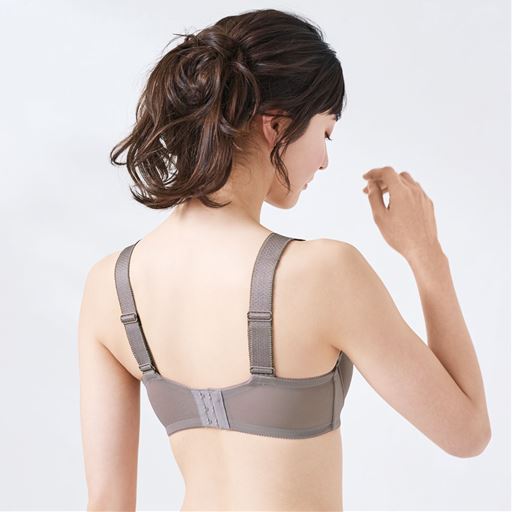 トープ バックスタイル